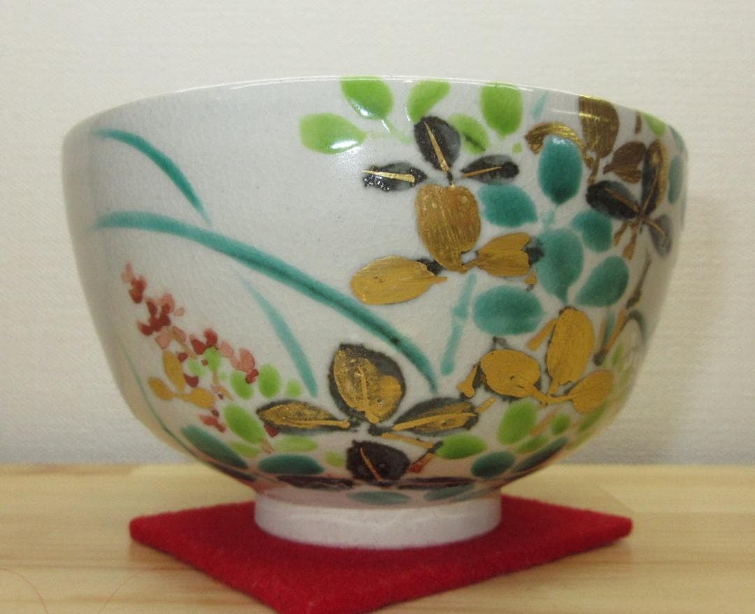 送料込【逢絢亭】茶道具 茶碗 京焼 萩の絵 真葛（宮川）香斎 共箱入り