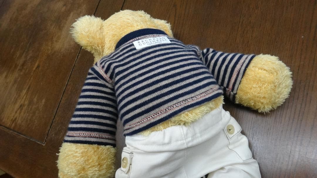 ブルネロを着たクマさん　ぬぐるみ