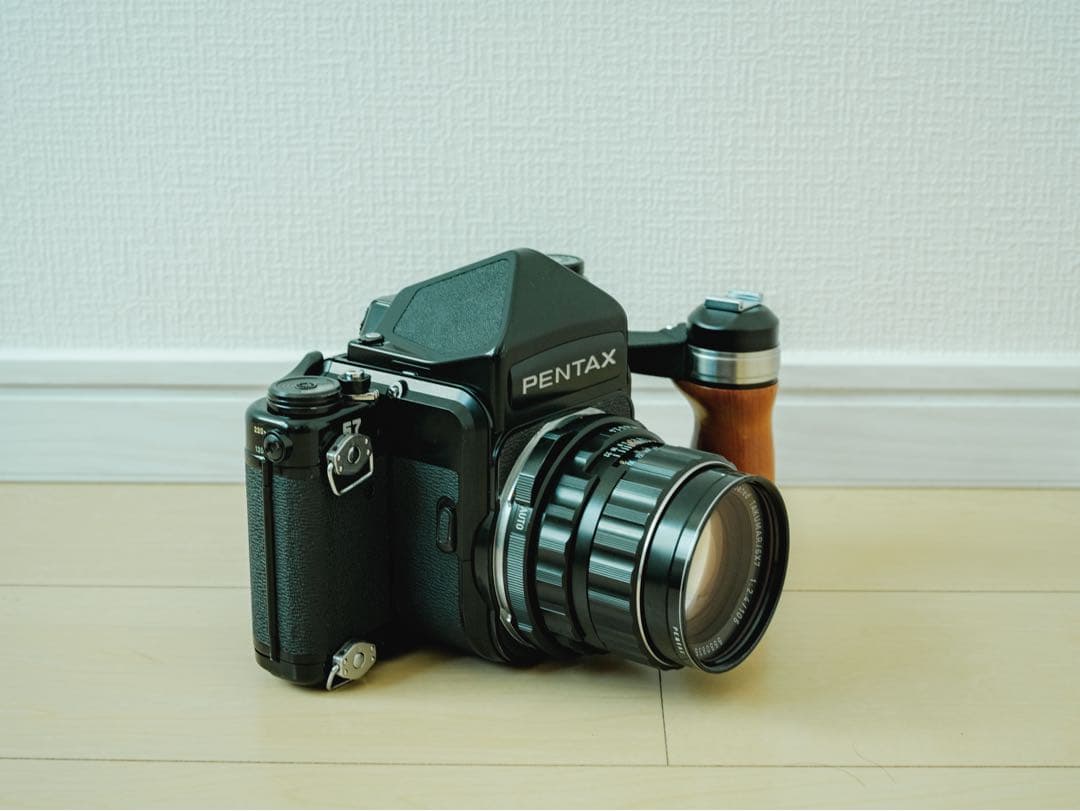 PENTAX67＋105mmF2.4＋付属品多数！！