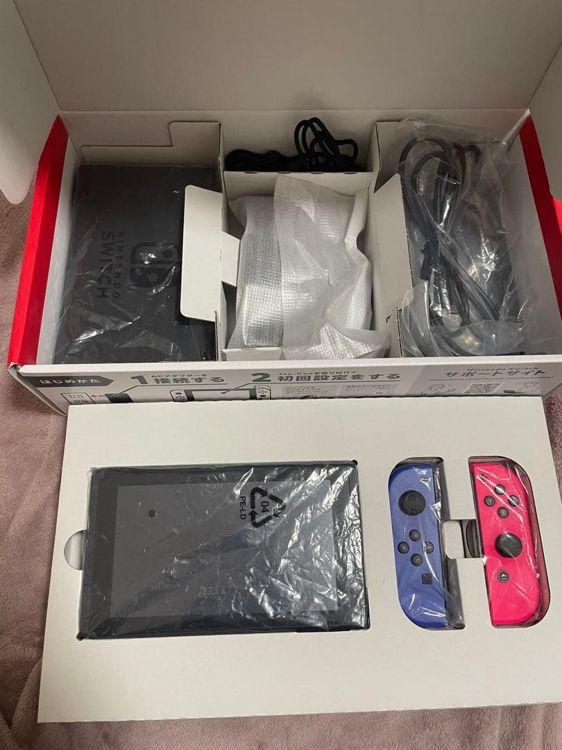 美品Nintendo Switch 本体128GB SDカード/保護フィルム付き