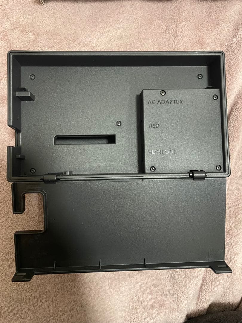 美品Nintendo Switch 本体128GB SDカード/保護フィルム付き