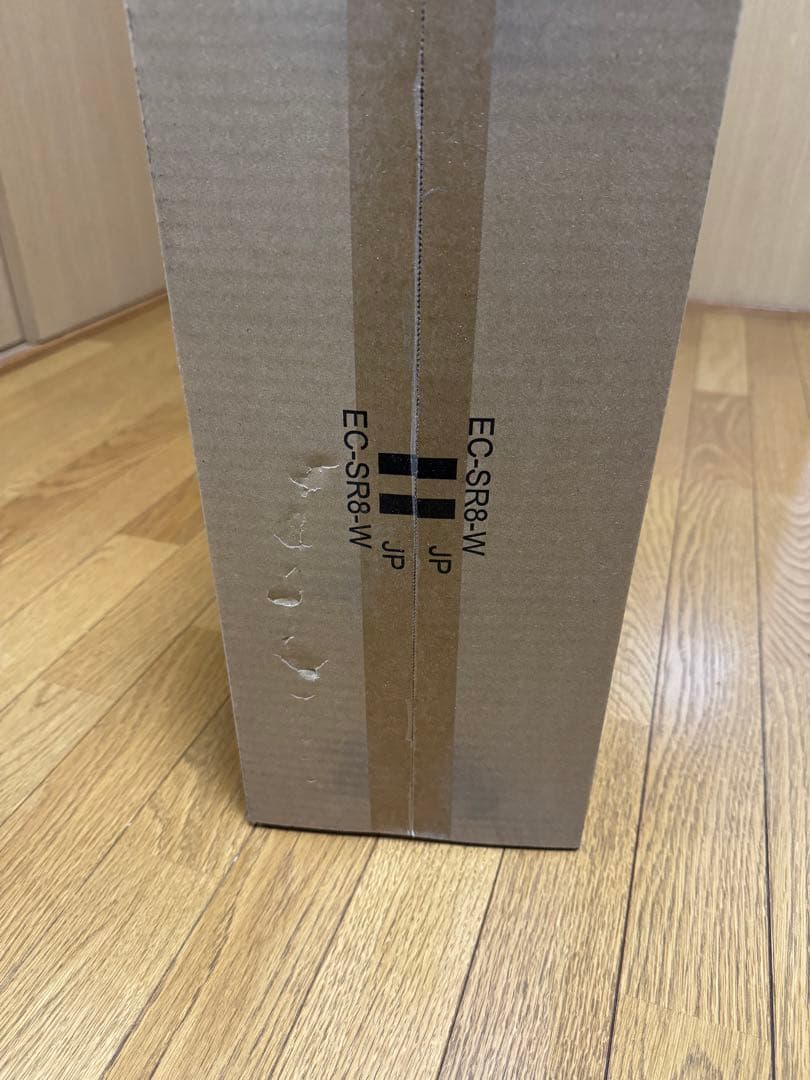 【新品未使用】シャープ EC-SR8-W コードレススティッククリーナー