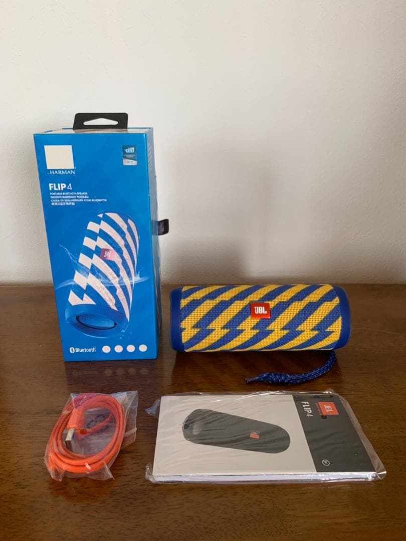 JBL FLIP4 限定色 マルチカラー 付属品完備 ワイヤレススピーカー