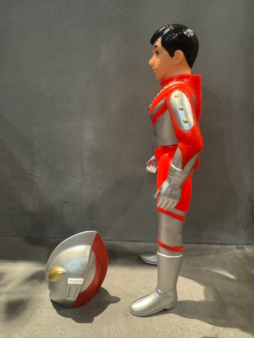 ブルマァクの怪獣シリーズ ウルトラマン ゾフィー マスク取れ