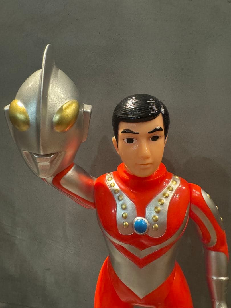 ブルマァクの怪獣シリーズ ウルトラマン ゾフィー マスク取れ