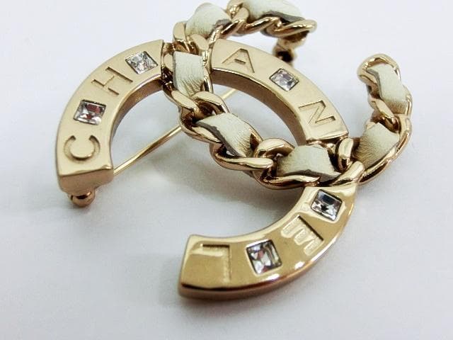 CHANEL シャネル ブローチ B19S ココマーク ラインストーン レザー