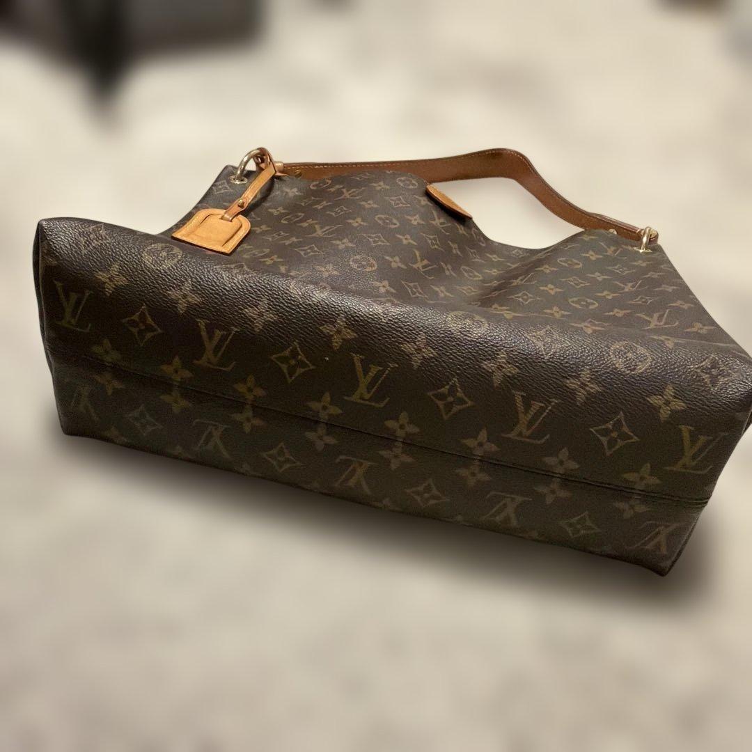 Louis Vuitton モノグラムショルダーバッグ