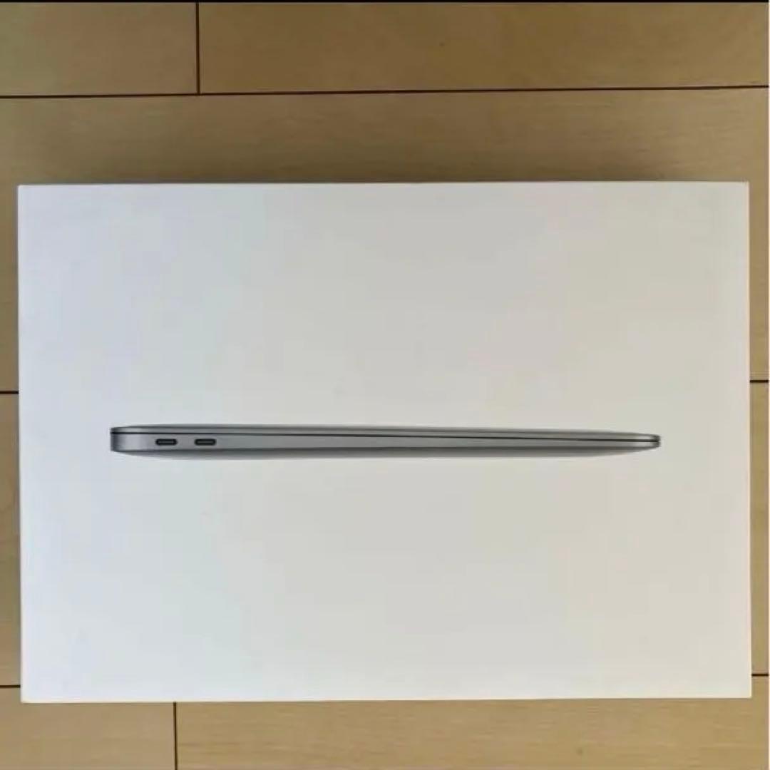 MacBook Air A1932 - USED (中古)