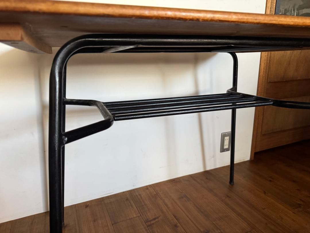 木製ヴィンテージ アイアン脚テーブル