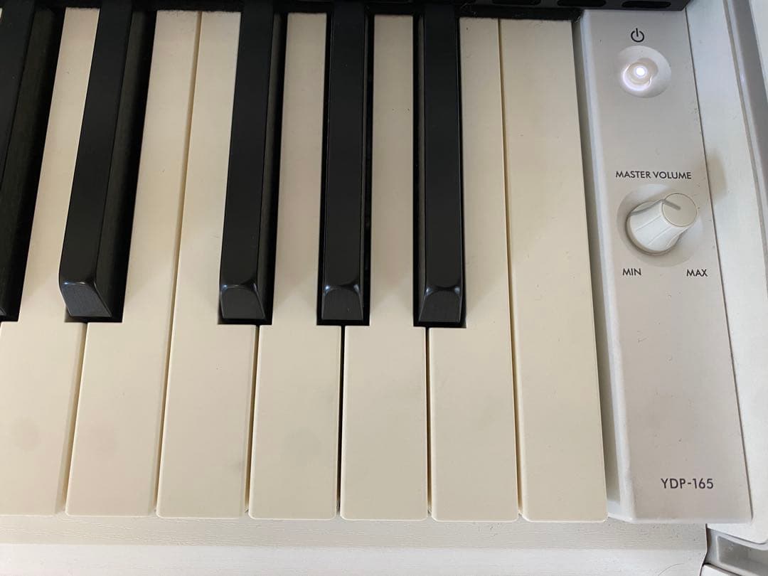 【値下げ！】Yamaha YDP-165WH ホワイトウッド調 電子ピアノ