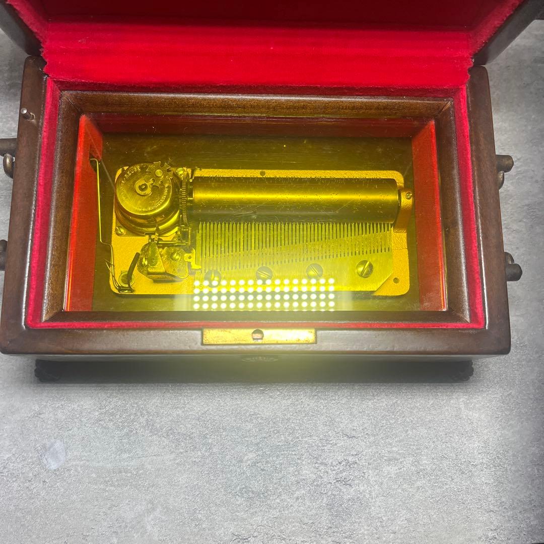 リュージュ オルゴール CH4/50 約50年物です。 アンティーク