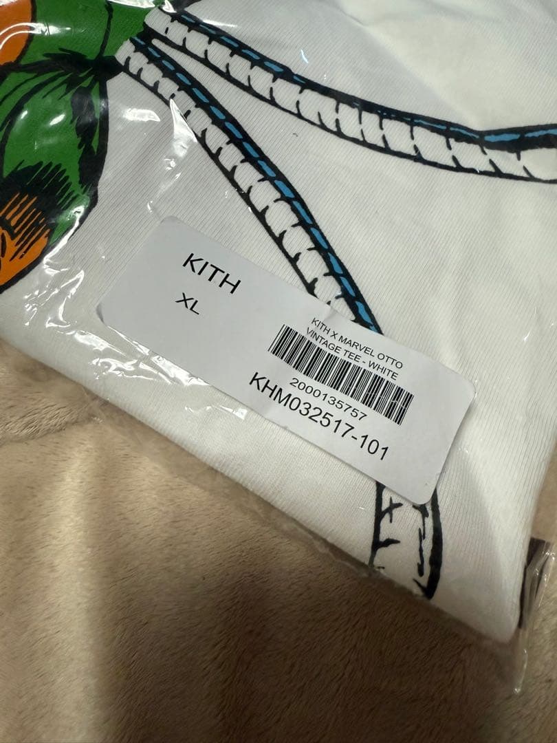 トップス Kith Marvel Dr