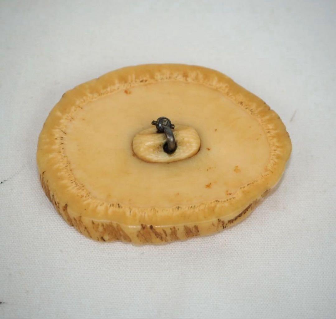 送料無料　時代物　一角提げ物　根付　饅頭　29g