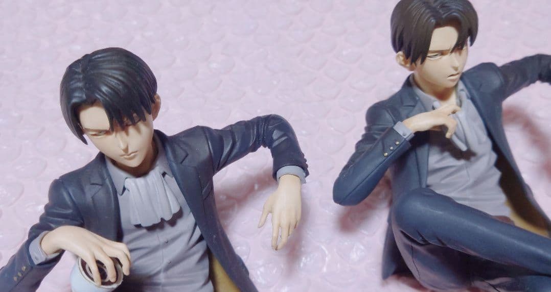 進撃の巨人 リヴァイ フィギュア 2点セット