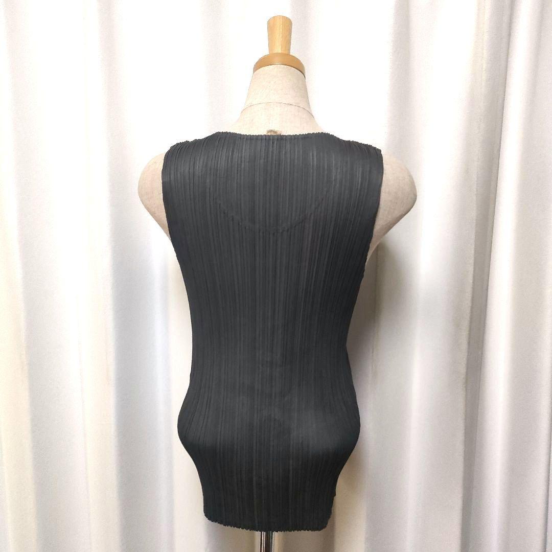 【美品】PLEATS PLEASE イッセイミヤケ 総プリーツ タンクトップ
