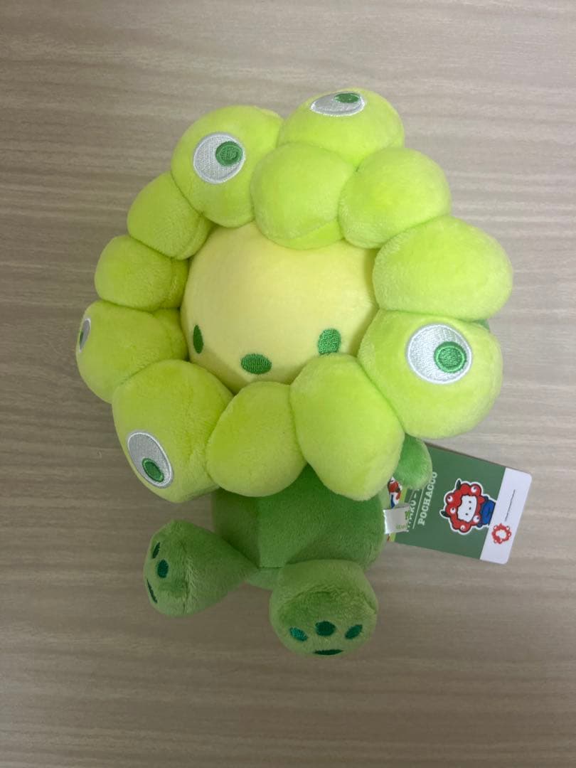 ミャクミャク　サンリオ　ポチャッコ　推しカラー　ぬいぐるみ　Mサイズ