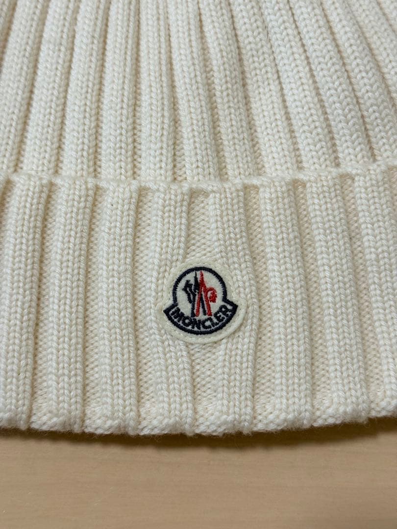 美品 MONCLER モンクレール　 ニット帽