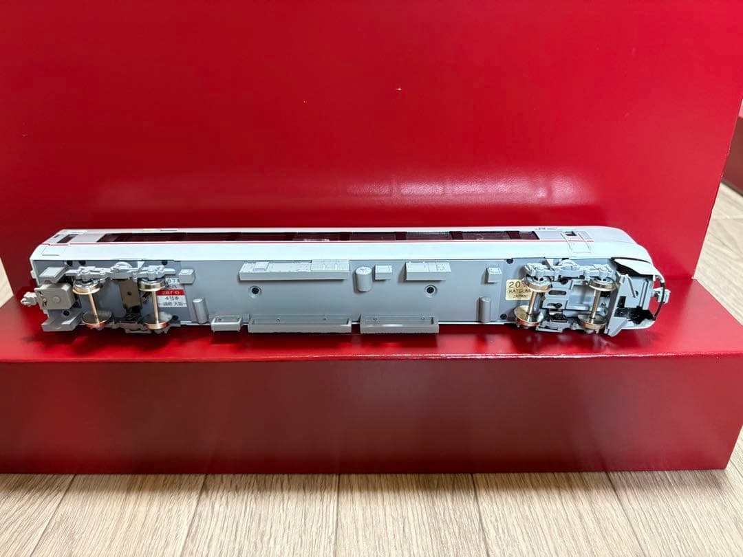 カツミ製JR西日本287系特急型電車