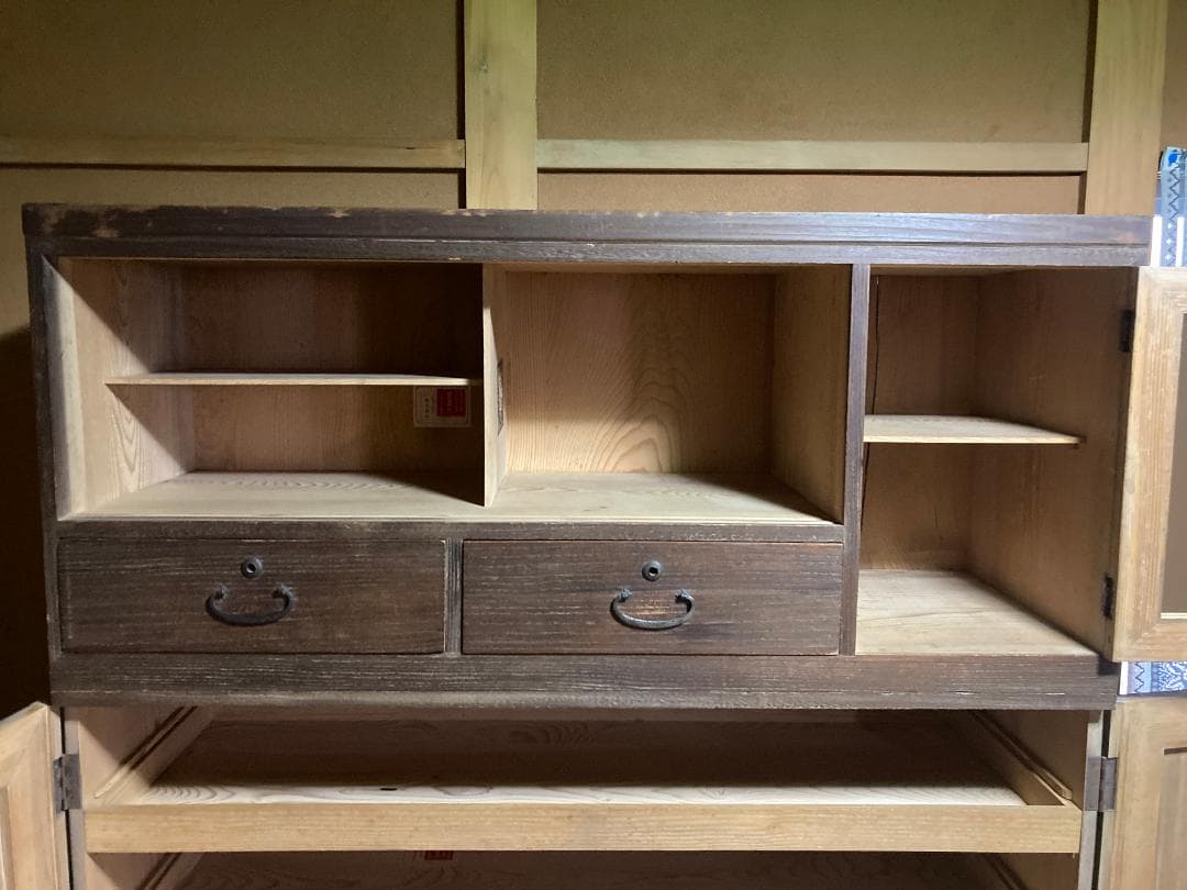 桐箪笥 昭和レトロ アンティーク 時代家具 【お引取りも可 送料分値引きします】