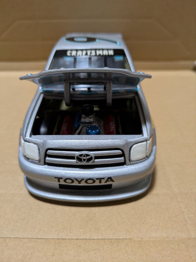 トヨタ　タンドラ　RACING CHAMPIONS　レーシングチャンピオン