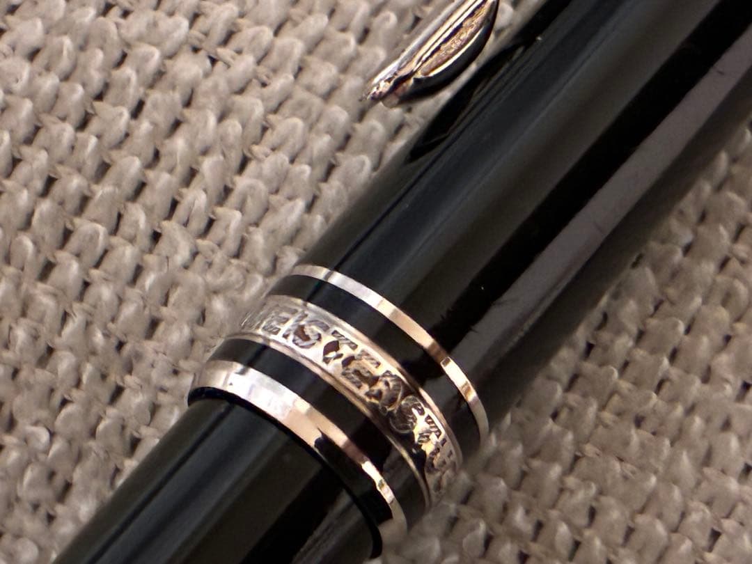 k*n様 ◾️プラチナ◾️モンブラン◾️マイスターシュテュッククラシックP164