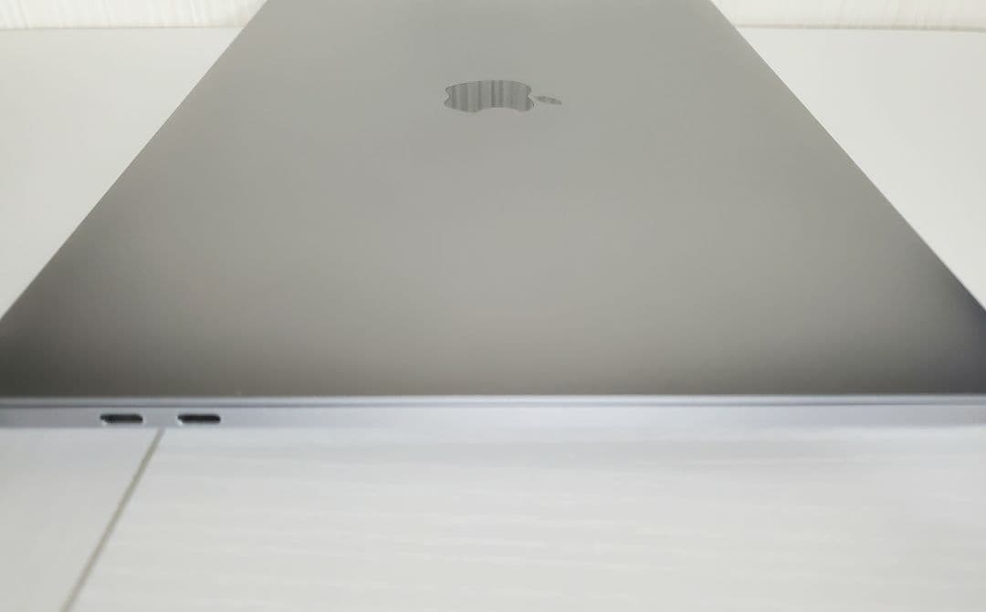 MacBook Pro13 2020年 8GB 512GB A2289