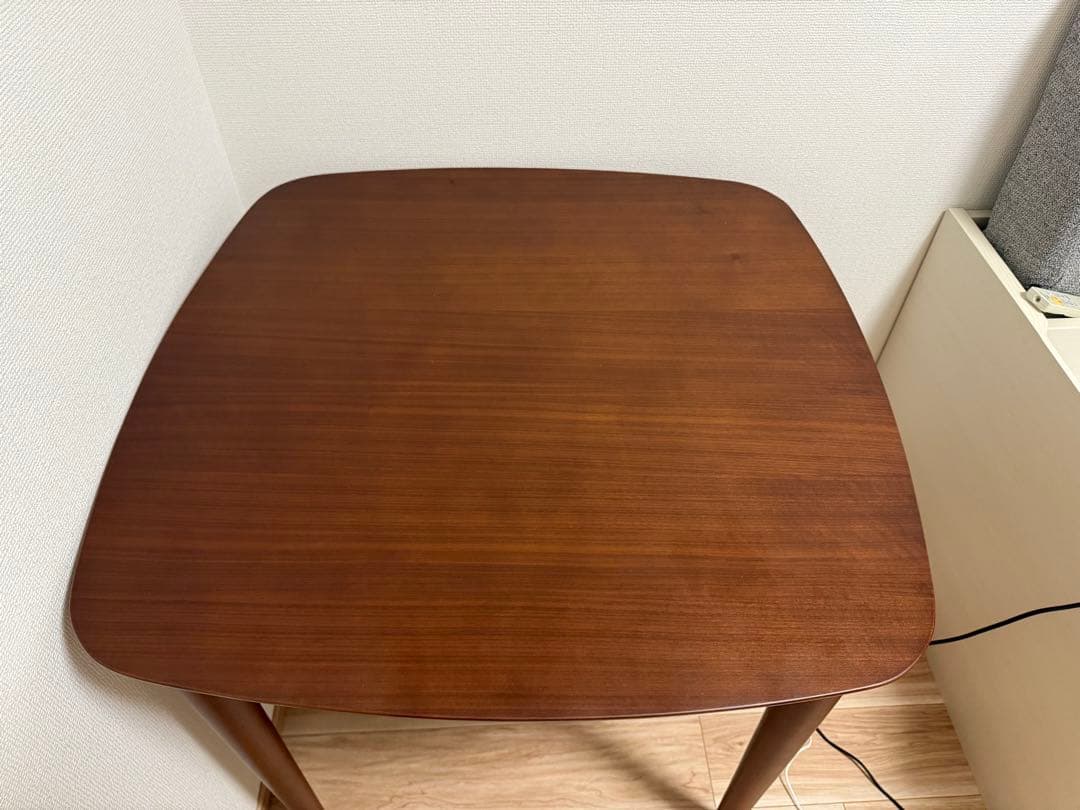 2人用ダイニングテーブル(ライジング 80 MBR)