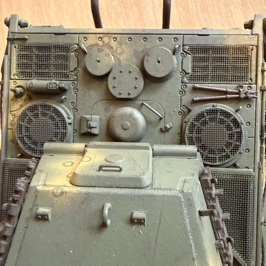 ドイツ軍 Heavy Tank King Tigerプラモデル 完成品？