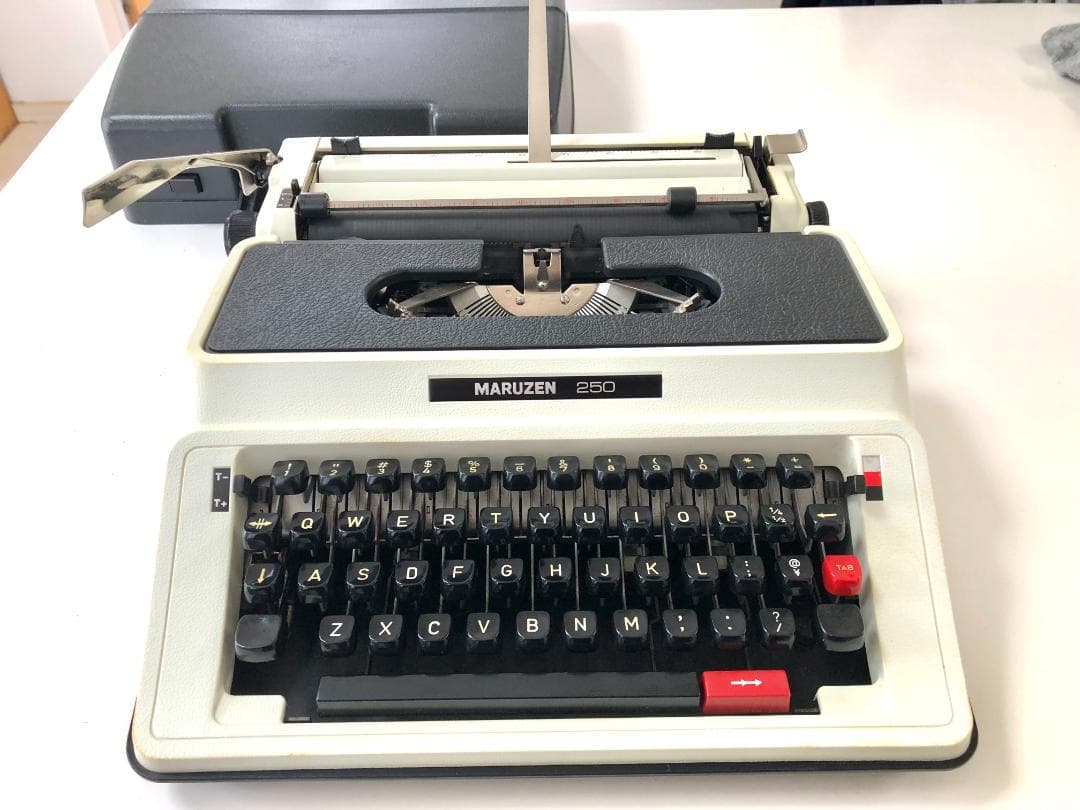 【完動品・印字可能】マルゼン 250 タイプライター おまけ付（説明書コピー）