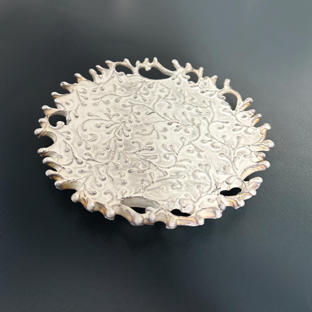 伊藤剛俊 銀彩 イッチン 丸皿 益子焼