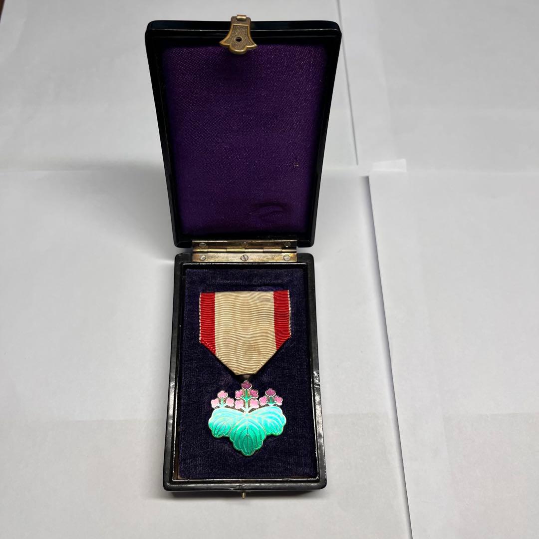 勲七等青色桐葉章