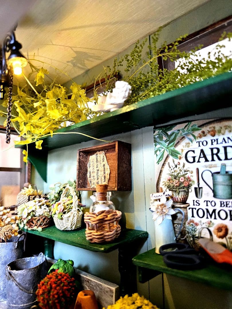 ミニチュア★ドールハウス ★ナチュラルな花屋さん★Hです