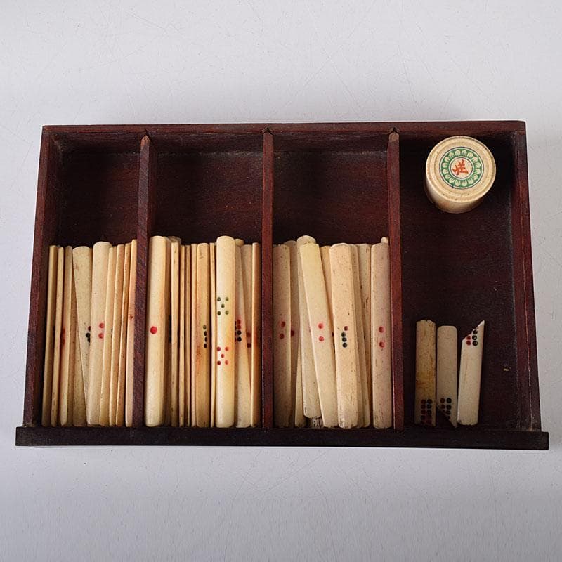 中国　竹嵌　骨牌　背竹牌　麻雀牌　唐木箱付　D　7900