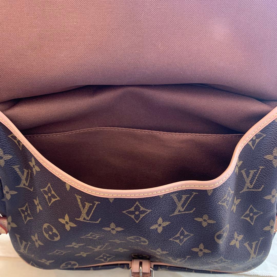 Louis Vuitton ソミュール　モノグラム ショルダーバッグ
