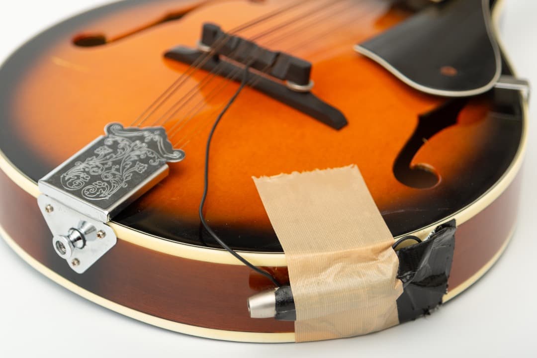 【値下】【中古】ARIA アリア マンドリン AM-20 ピックアップ・ケース付