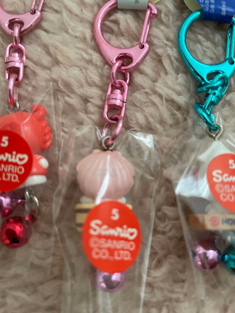 ハローキティ　ご当地キティ北海道限定キーホルダー　6個セット