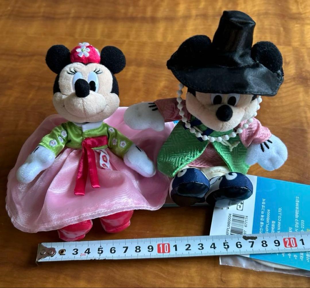ミッキーマウスとミニーマウス 韓国限定品
