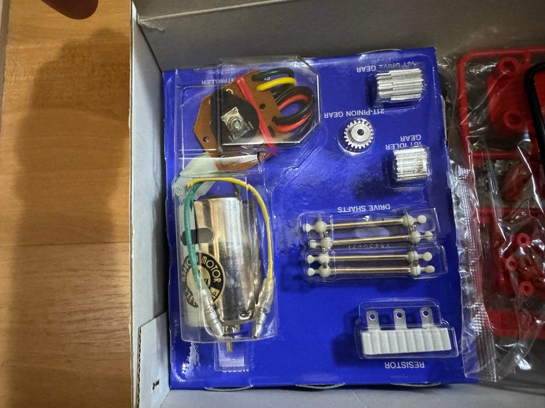 Nissan Skyline GT-R Nismo 1/10 ラジコンカー