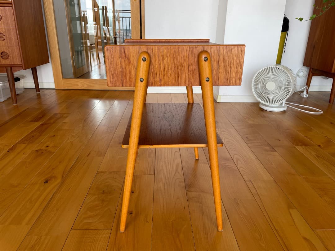 スウェーデン製/サイドチェスト/チーク材ビーチ材