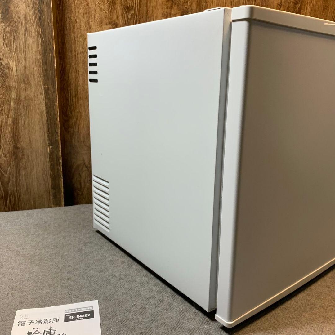 J445 サンルック 電子冷蔵庫「冷庫さん」48L SR-R4802