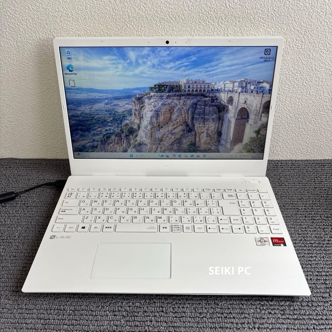 Windowsノート本体 NEC LAVIE N1515 AMD Athlon Silver 3050U