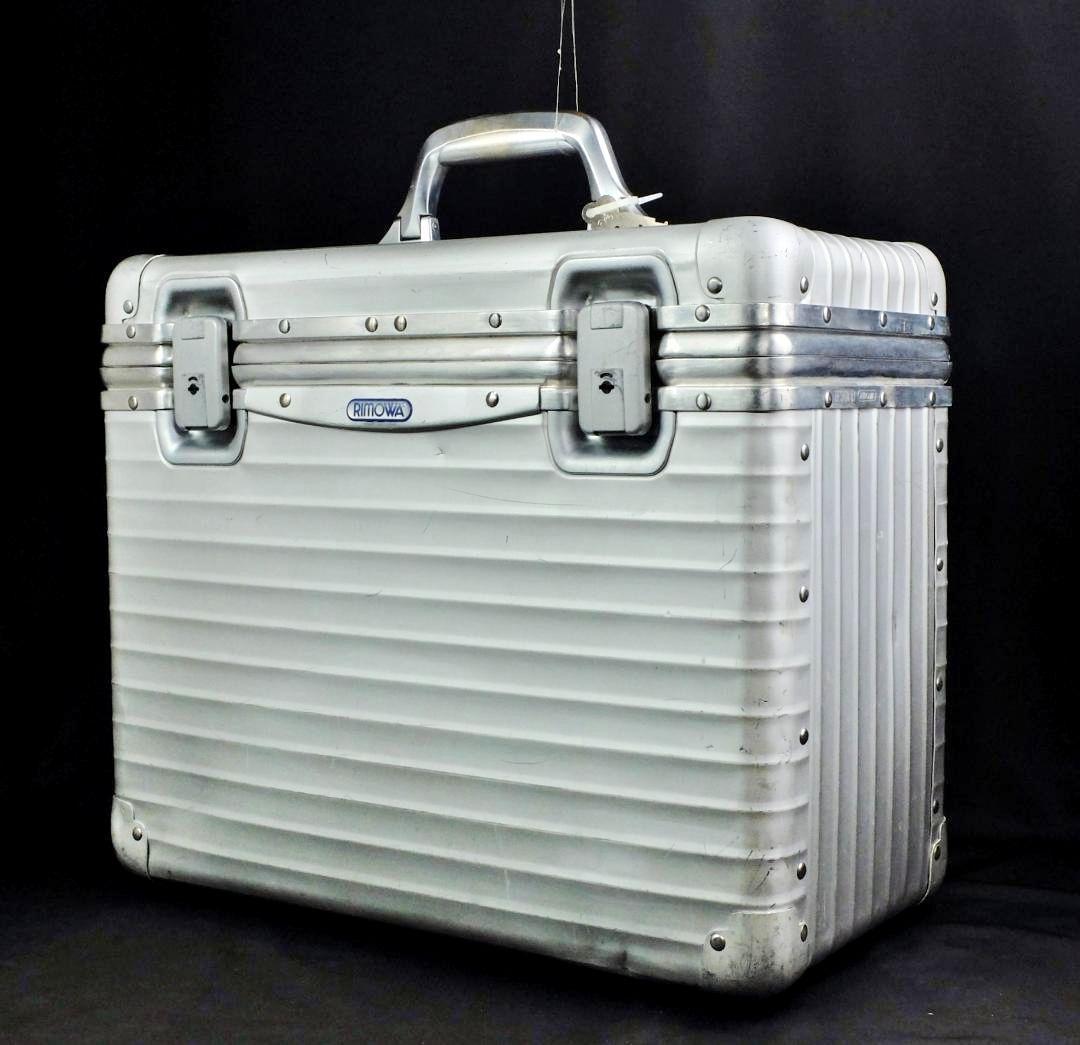 リモワ TOPAS『パイロットケース』アルミニウム（XL）38L（1420）