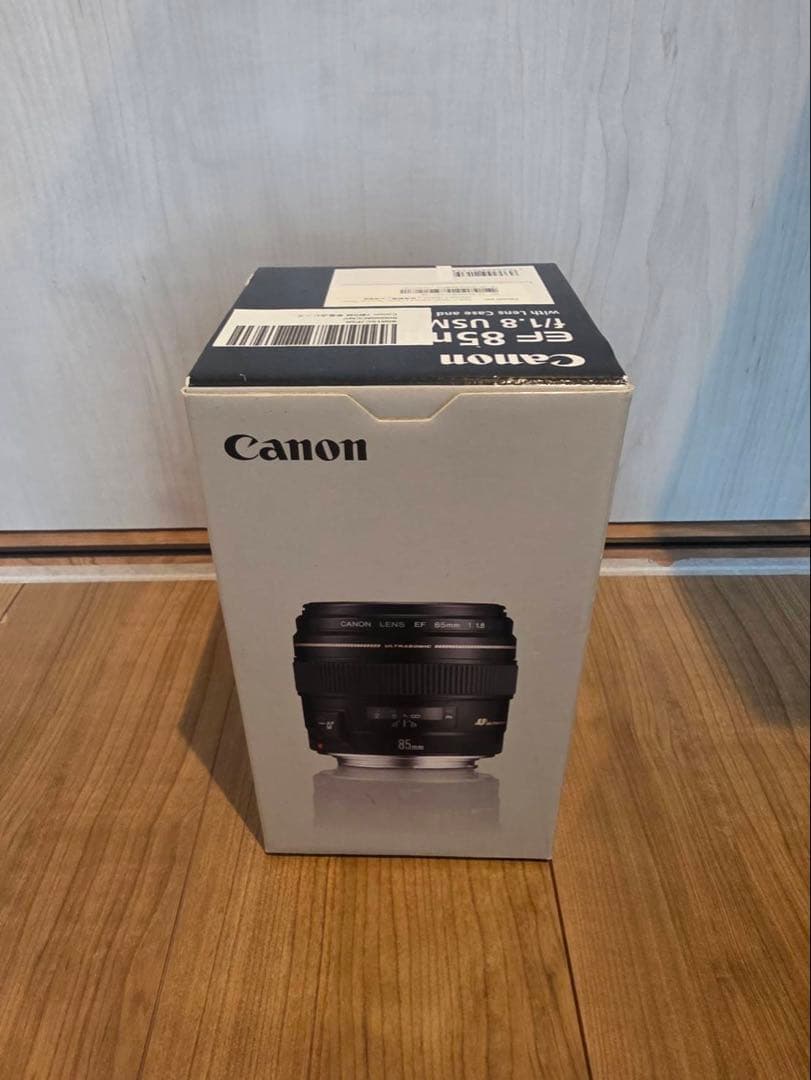Canon EF 85mm f/1.8 USM レンズ