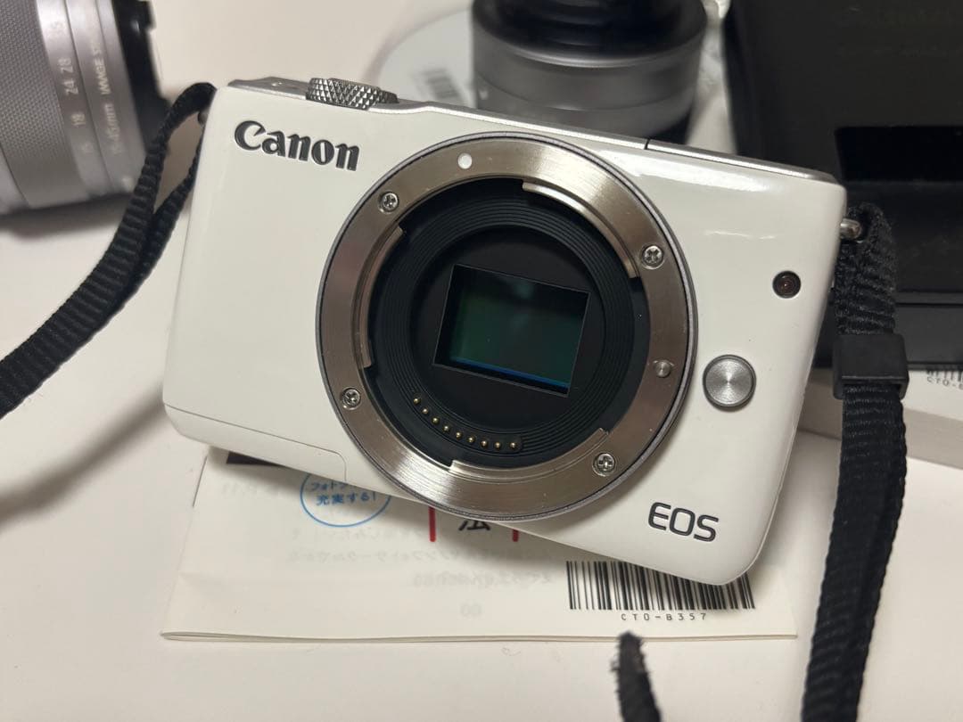 Canon EOS M10 ミラーレス一眼カメラ
