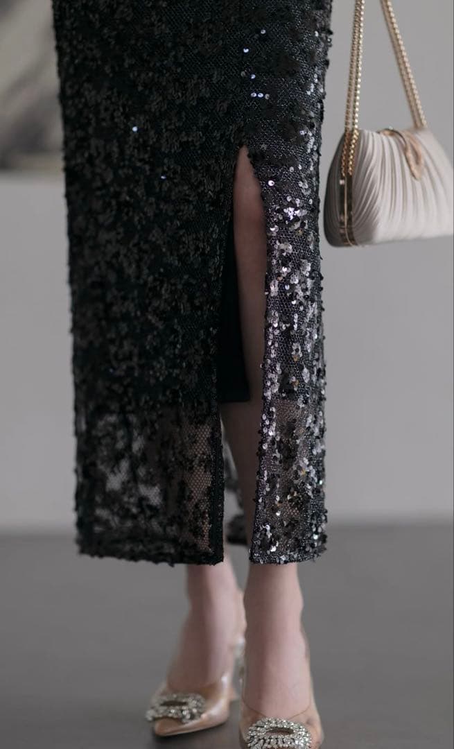 値下げ！LEJA チュールフリルオフショルダースパンコール