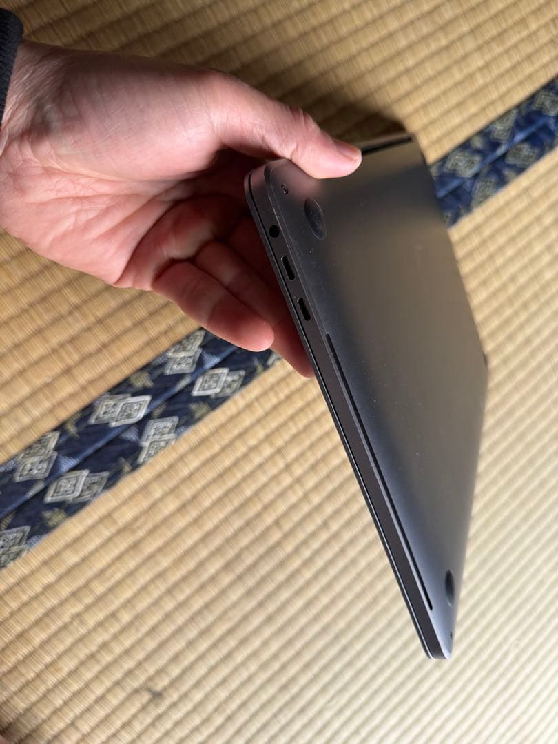 Apple MacBook Pro 2018 メモリ16GB