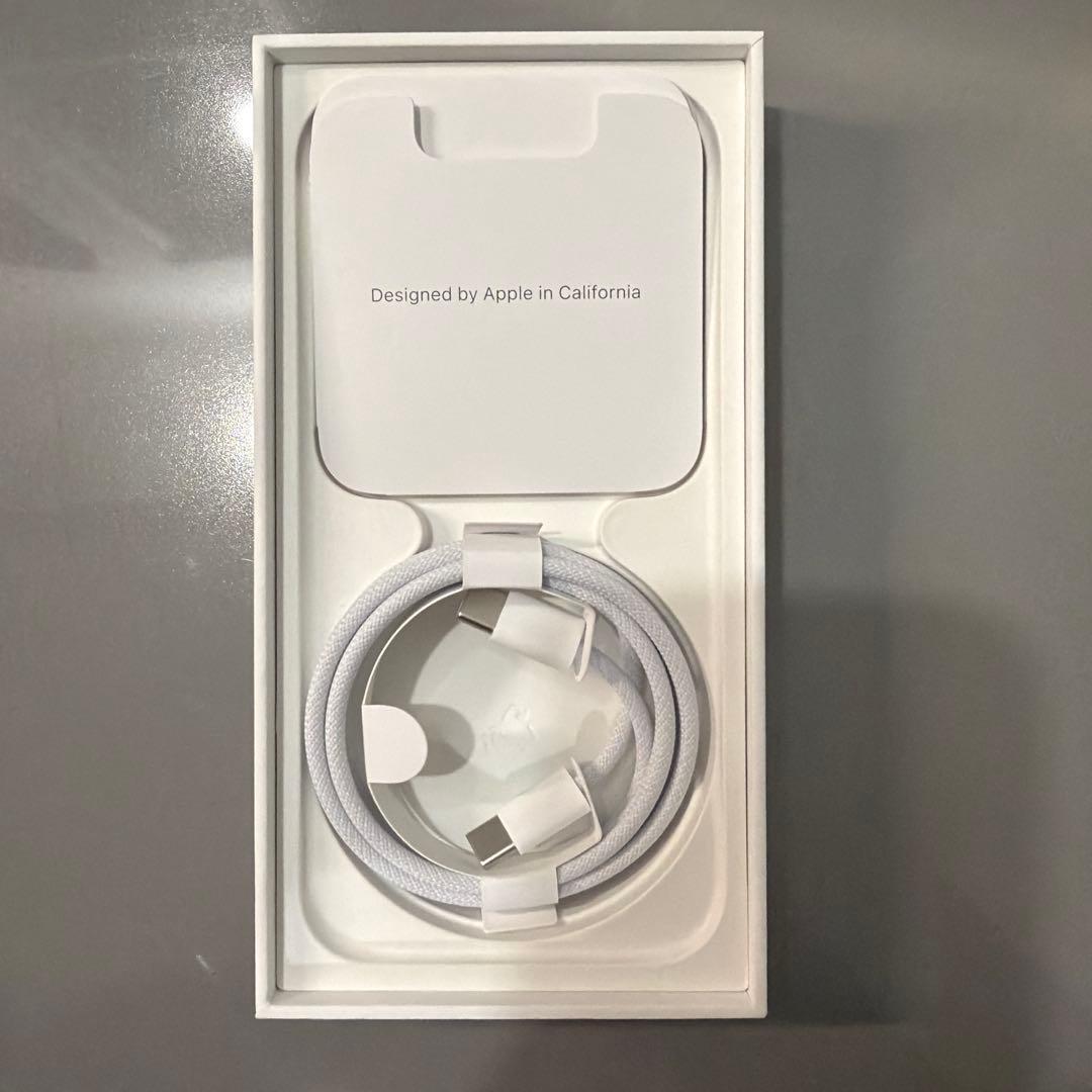 Apple iPhone 15 Pro ブラックチタニウム 本体 SIMフリー