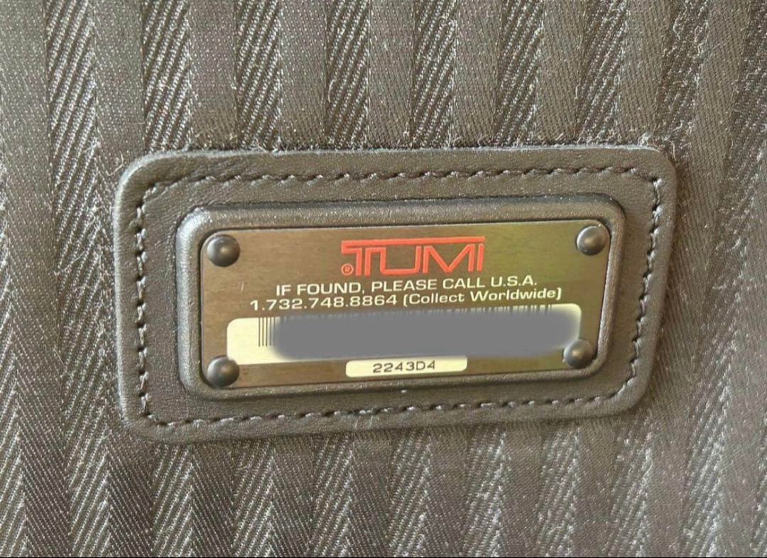 TUMIキャリーケース 2243D4 機内持込み可
