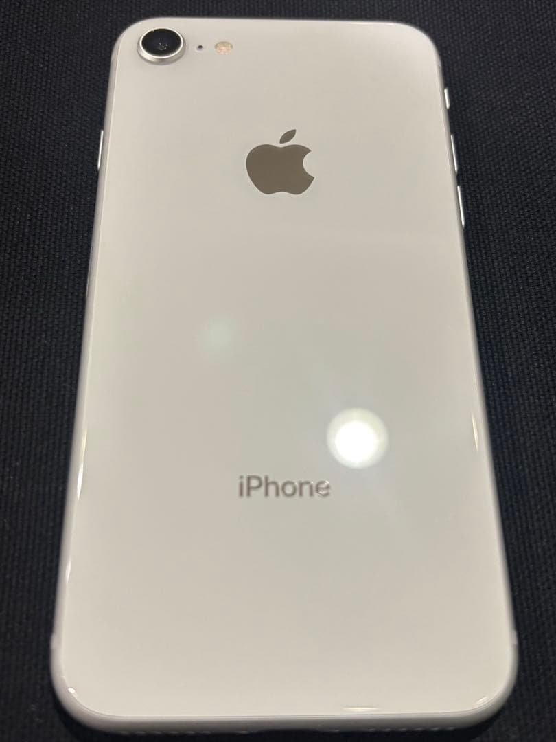 iPhone 8 シルバー 64G 本体のみ 91% SIMロック解除、初期化済
