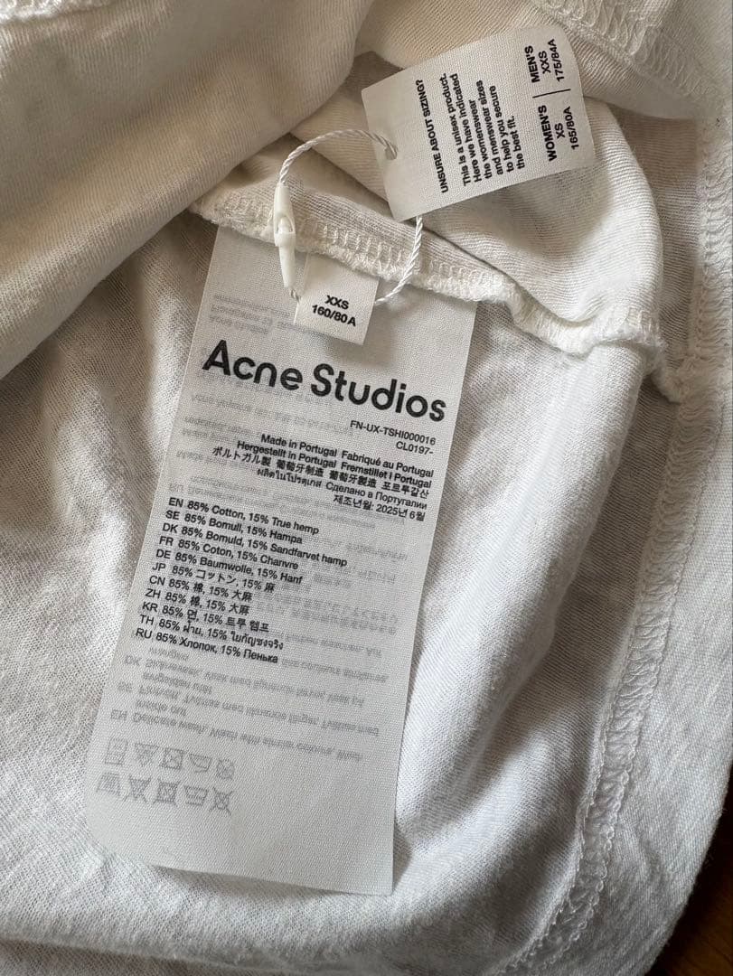 Acne Studios ロンT